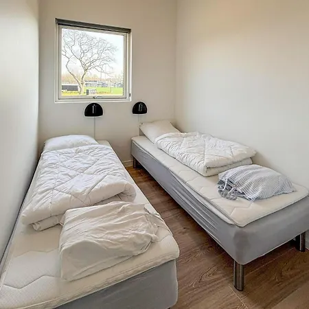 Stunning In With Indoor Swimming Pool *